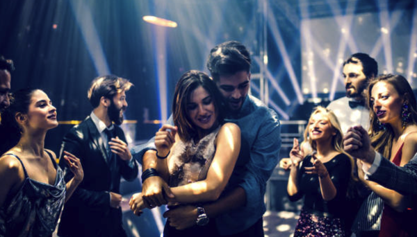 Seducing in a regular club