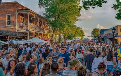 Alive in Roswell is Back!